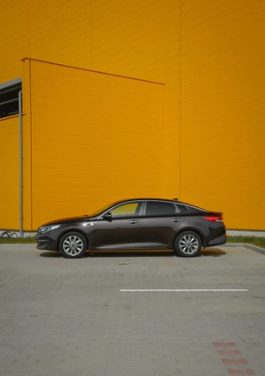 Kia Optima cena 54900 przebieg: 205520, rok produkcji 2015 z Wrocław małe 631